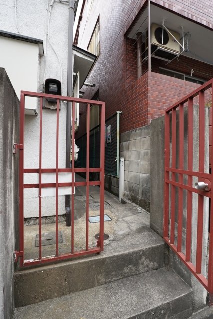 18/20 エントランス