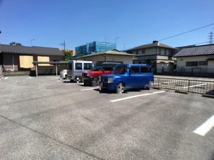 19/26 駐車場