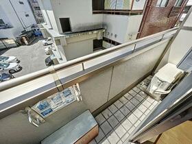 14/16 バルコニー