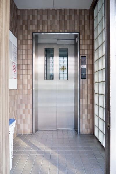 22/29 エントランス