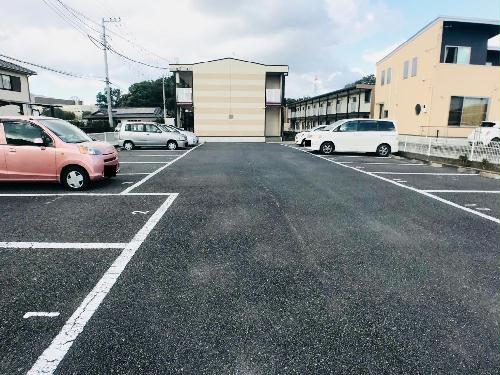 14/22 駐車場