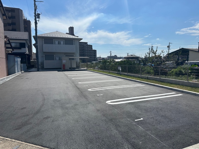 20/21 駐車場
