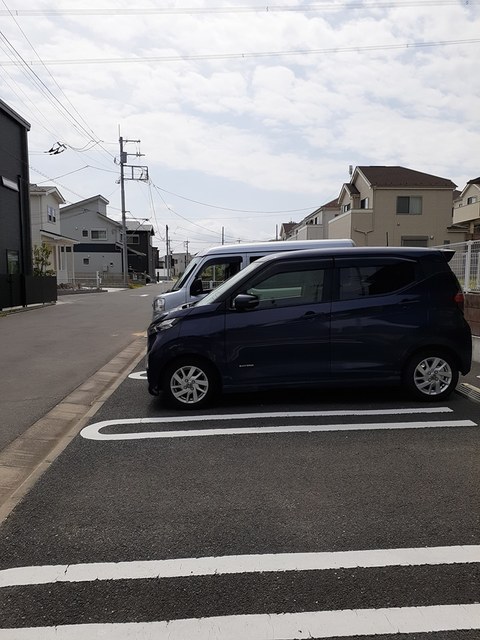 14/20 駐車場