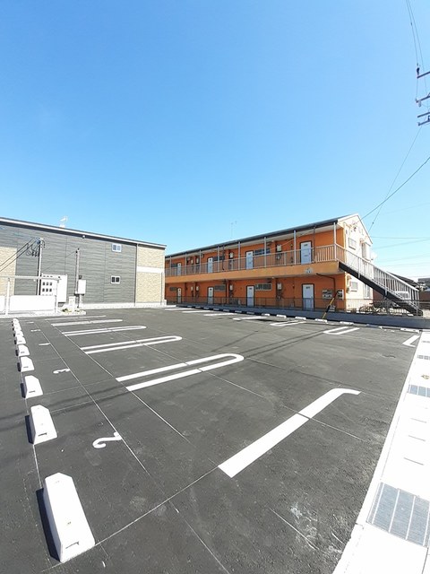 14/20 駐車場