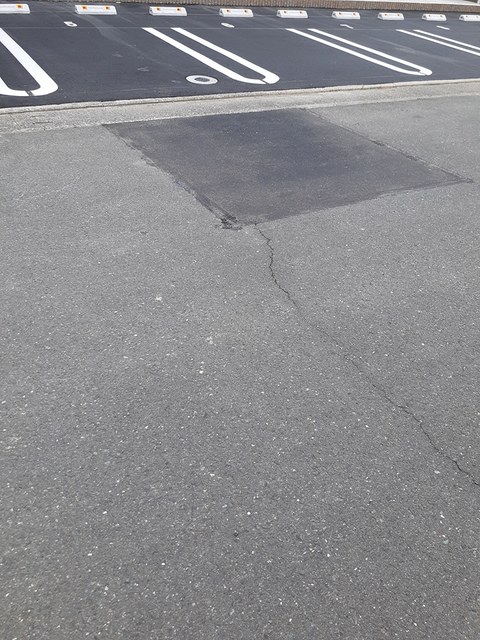 2/8 駐車場