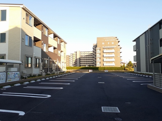 15/21 駐車場