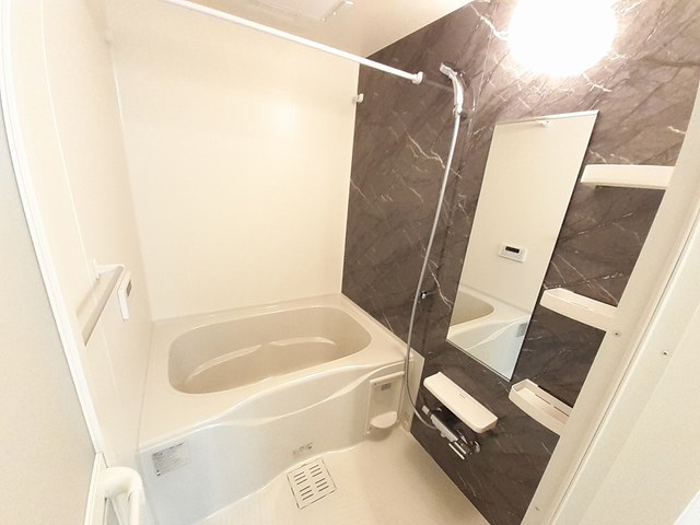 7/20 浴室