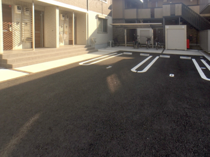 17/20 駐車場