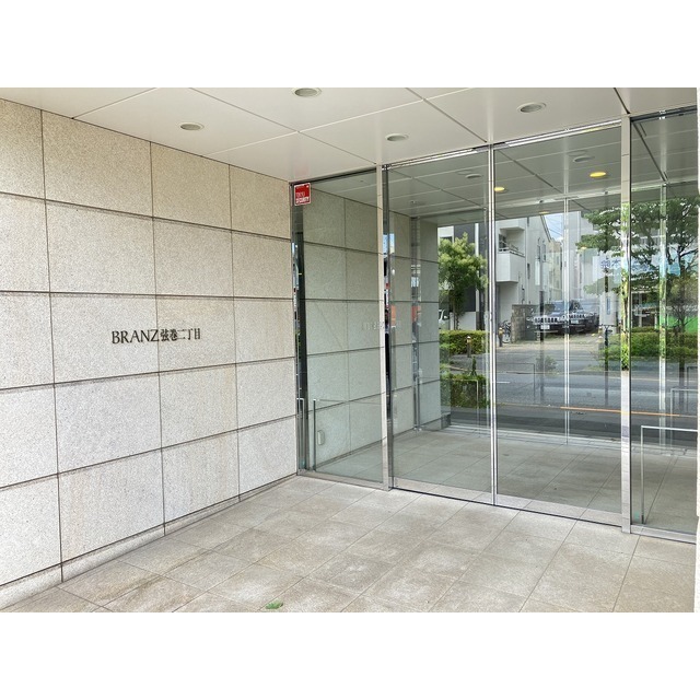 6/6 エントランス