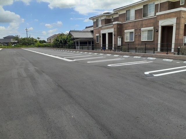 2/8 駐車場