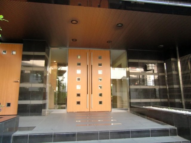 7/8 エントランス