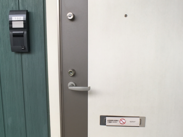 19/26 エントランス