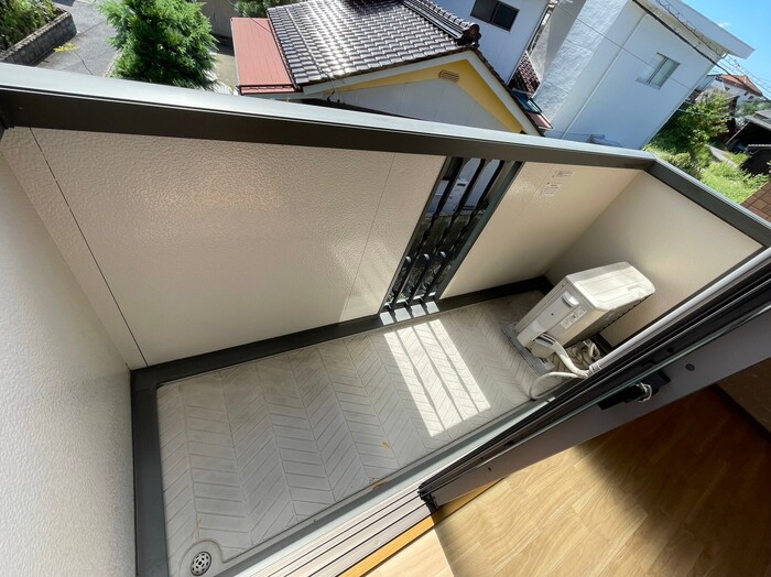13/21 バルコニー