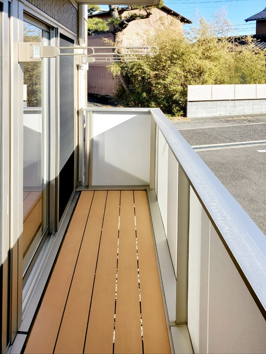 17/23 バルコニー