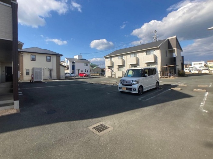 19/20 駐車場