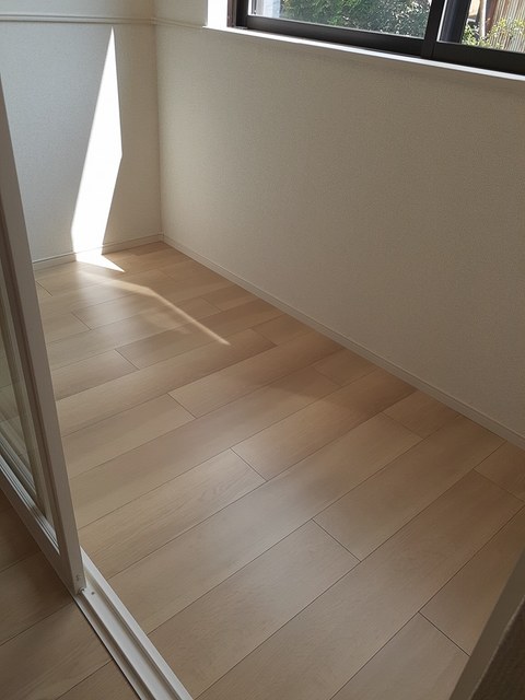 16/26 バルコニー