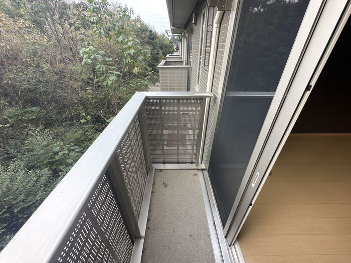 18/20 バルコニー