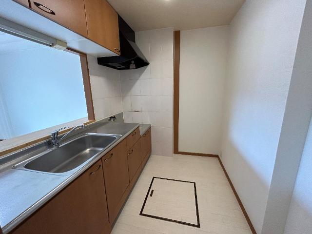 15/28 キッチン