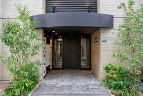 3/10 エントランス