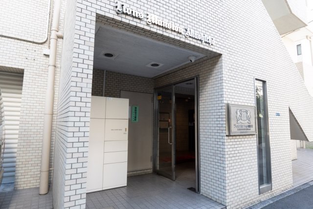 19/19 エントランス