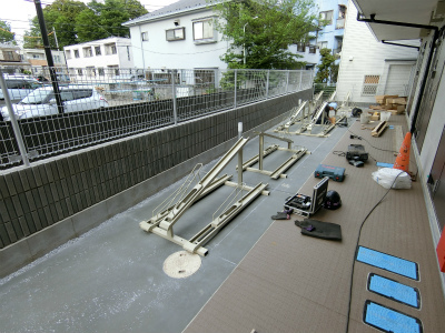 25/28 駐車場