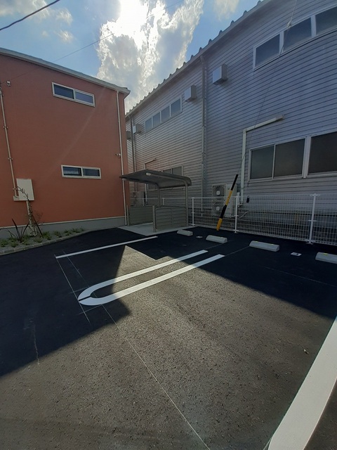 14/20 駐車場