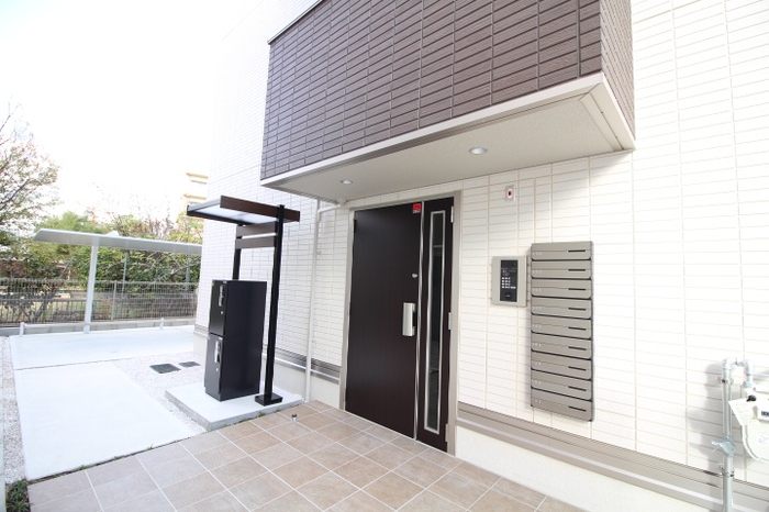 17/28 エントランス