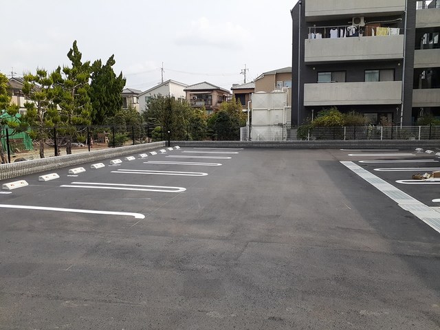 14/20 駐車場