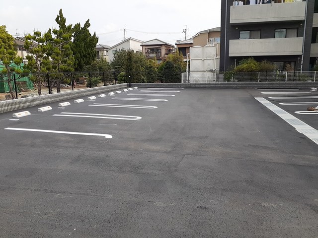 14/20 駐車場
