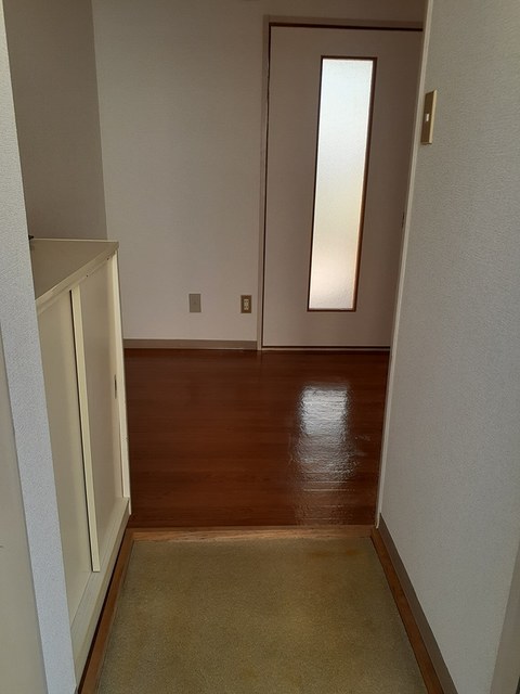 5/22 玄関