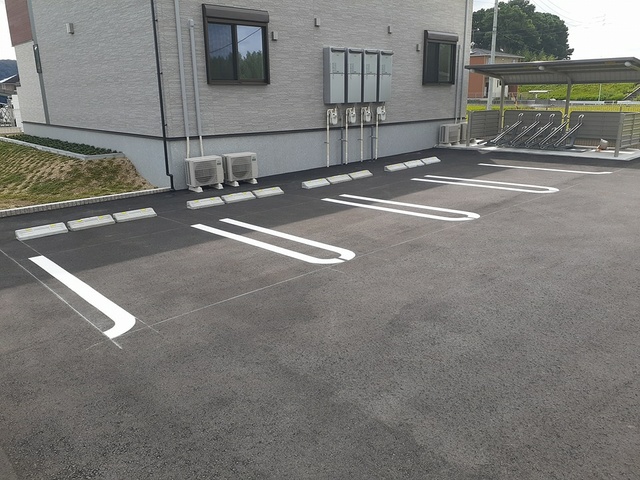 2/8 駐車場