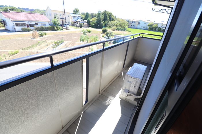 13/18 バルコニー