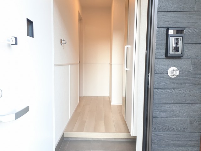 6/22 玄関