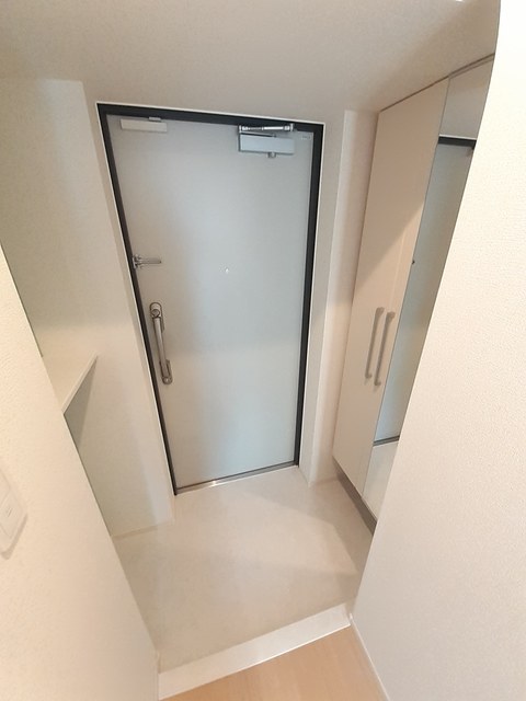 5/20 玄関