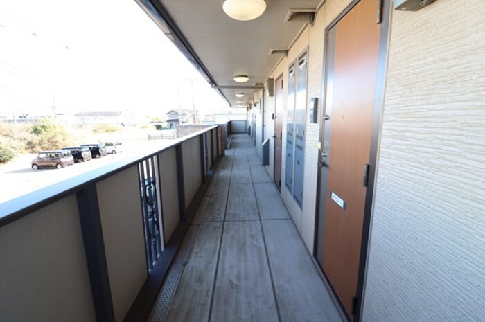 19/29 エントランス