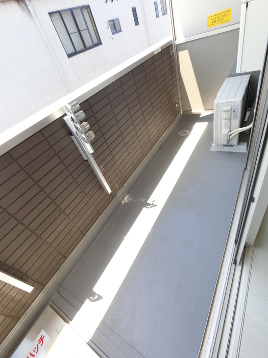 13/26 バルコニー