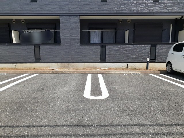 14/21 駐車場