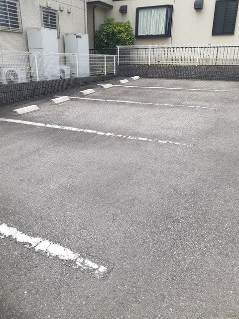 14/20 駐車場