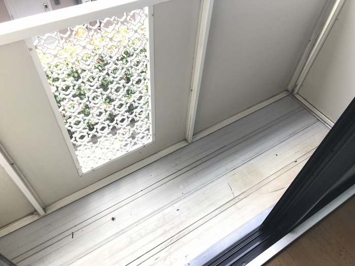 13/21 バルコニー