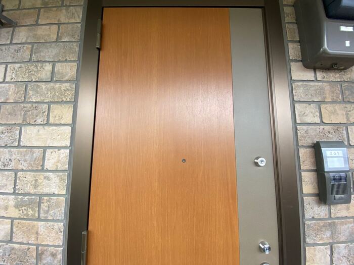 2/4 エントランス