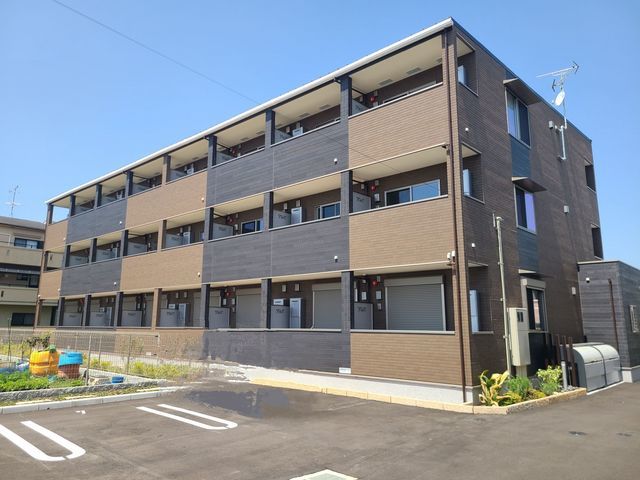 1/23 外観