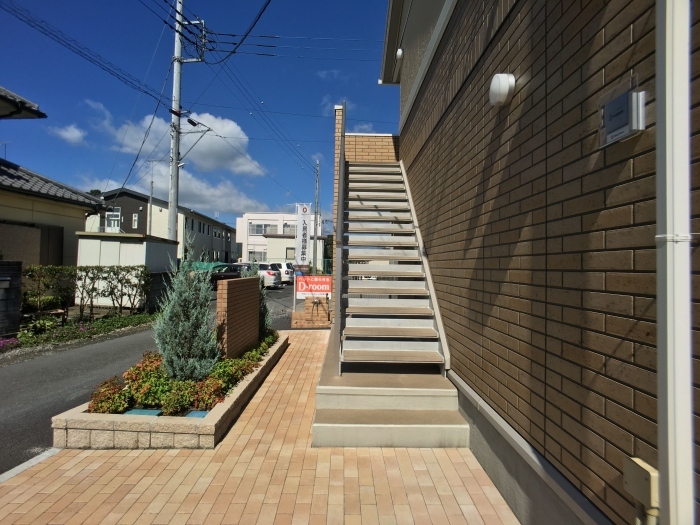 13/21 エントランス