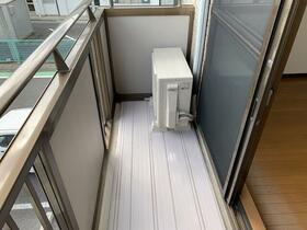 13/16 バルコニー