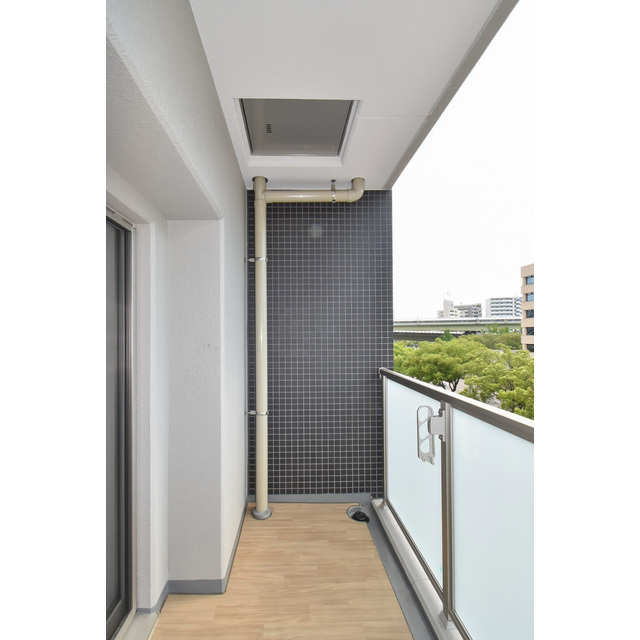 18/30 バルコニー