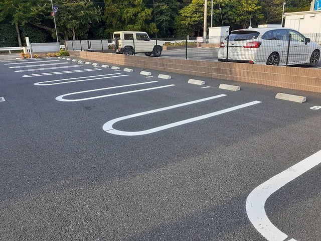 14/20 駐車場