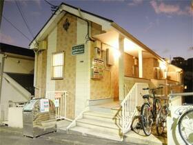 16/16 エントランス