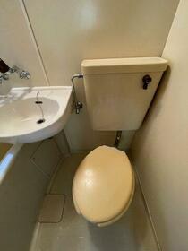 15/16 トイレ
