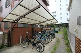 15/15 エントランス