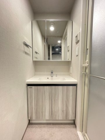 25/30 洗面