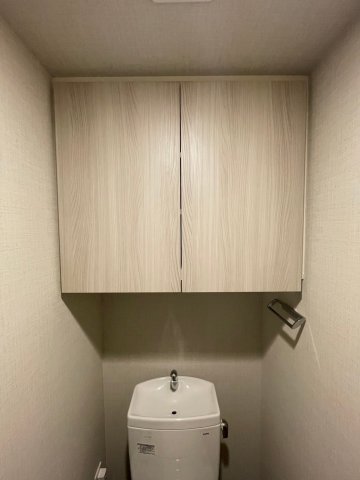 23/30 トイレ